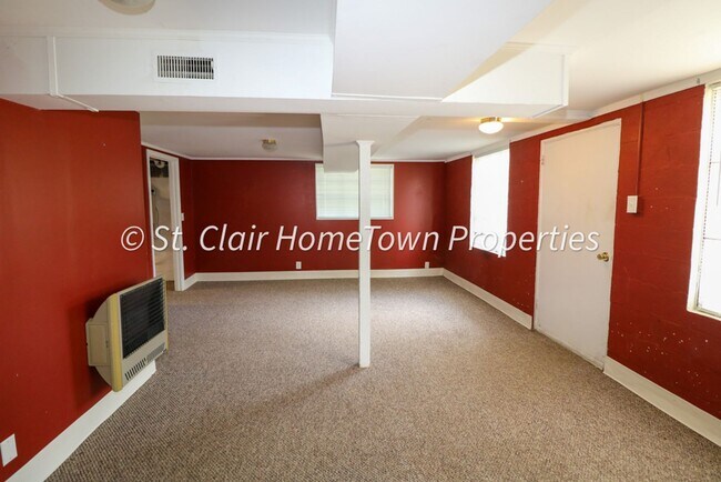 Building Photo - Cozy Home in Odenville