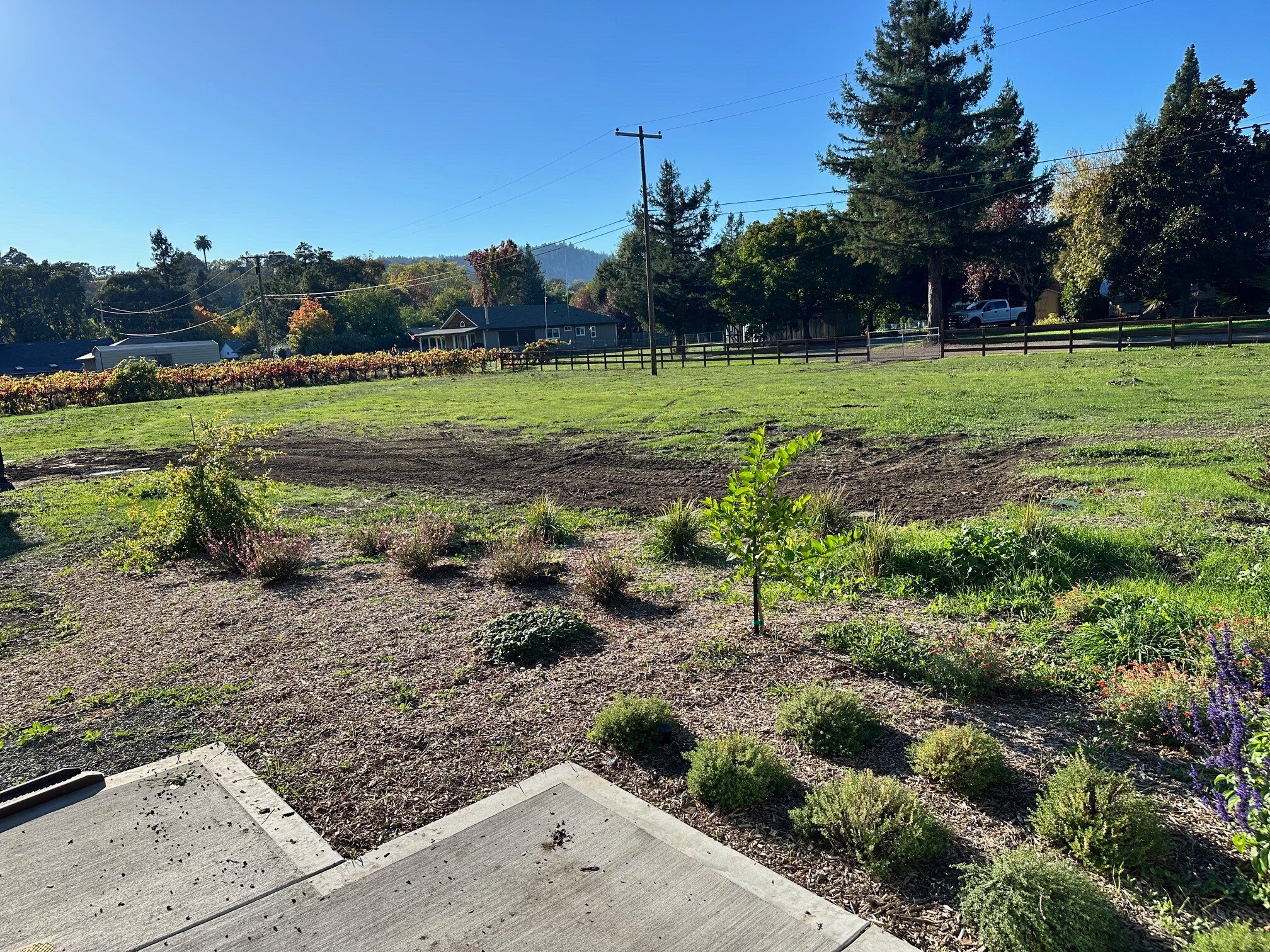 Building Photo - 148 Mission Dr