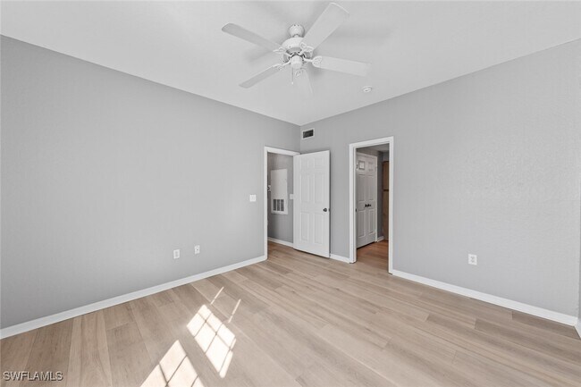 Building Photo - 23680 Walden Center Dr