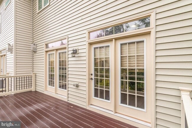 Building Photo - 2740 Prospect Hill Dr