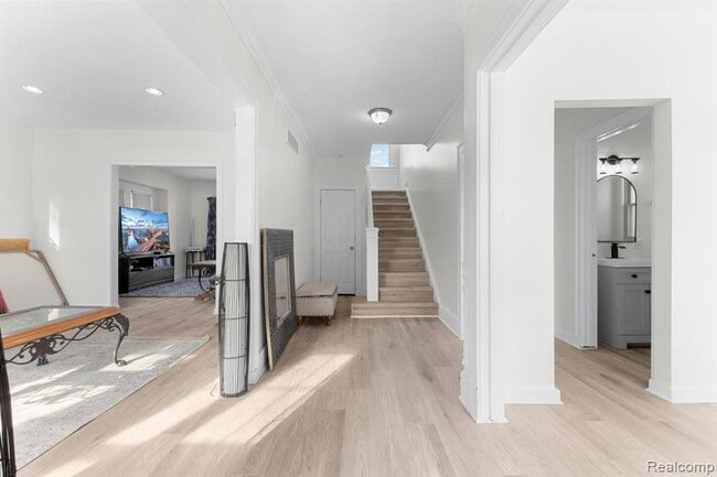 Building Photo - 1936 Atkinson St