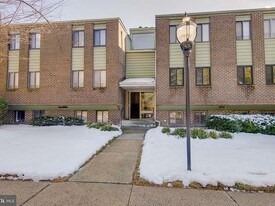 Building Photo - 3 Windblown Ct