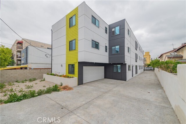 Building Photo - 5654 La Mirada Ave
