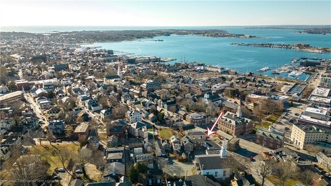 Building Photo - 4 Barney St