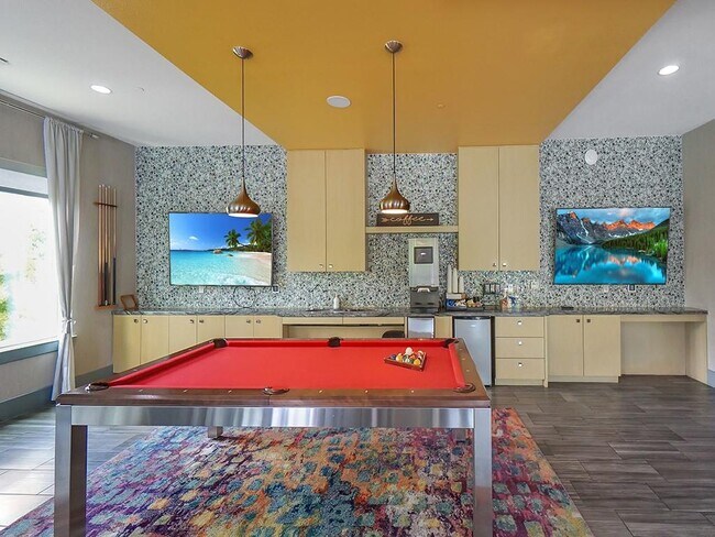 Building Photo - 1900 Barton Springs Rd