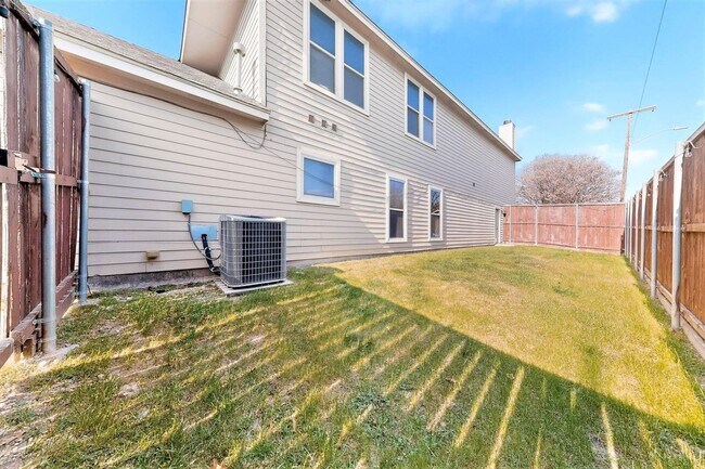 Building Photo - 4801-4803 Birchman Avenue, Fort Worth, Texas 76107