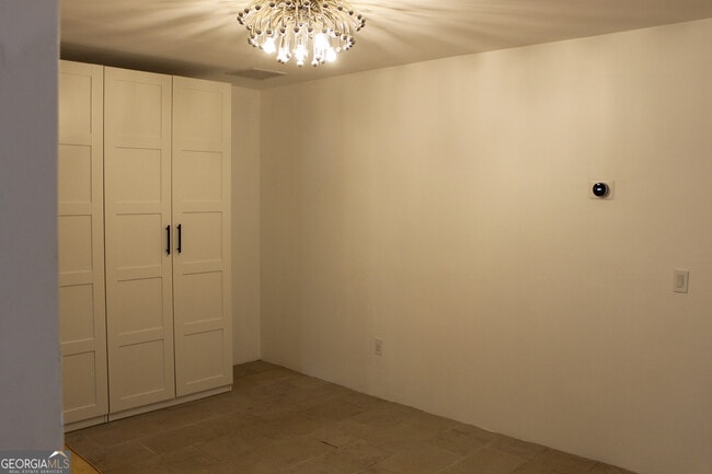 Building Photo - 1205 Standard Dr NE