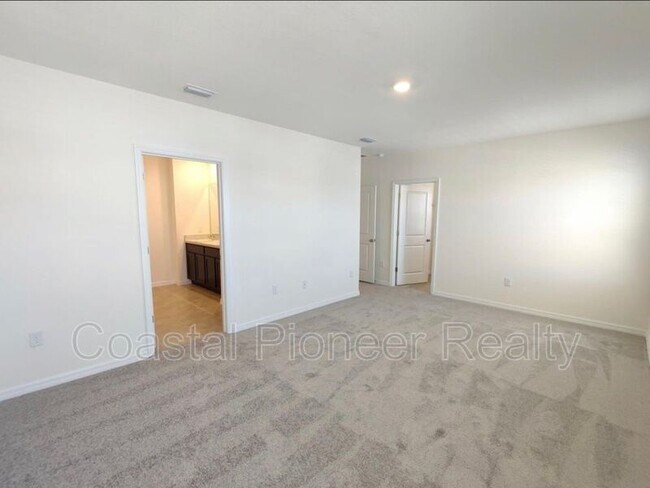 Building Photo - 34260 Jasper Stone Dr