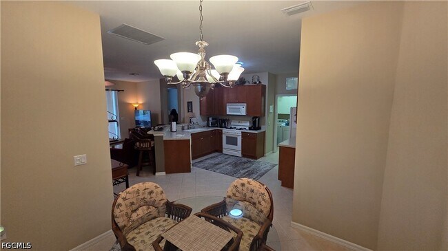 Building Photo - 9305 Aviano Dr