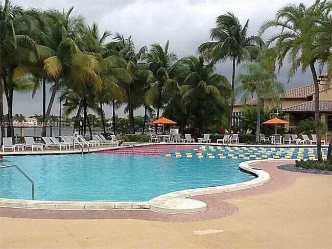 Building Photo - 10770 NW 66th St