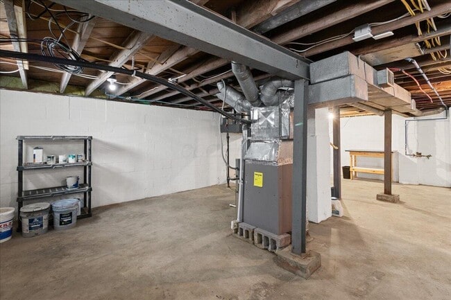 Building Photo - 1357 Genessee Ave