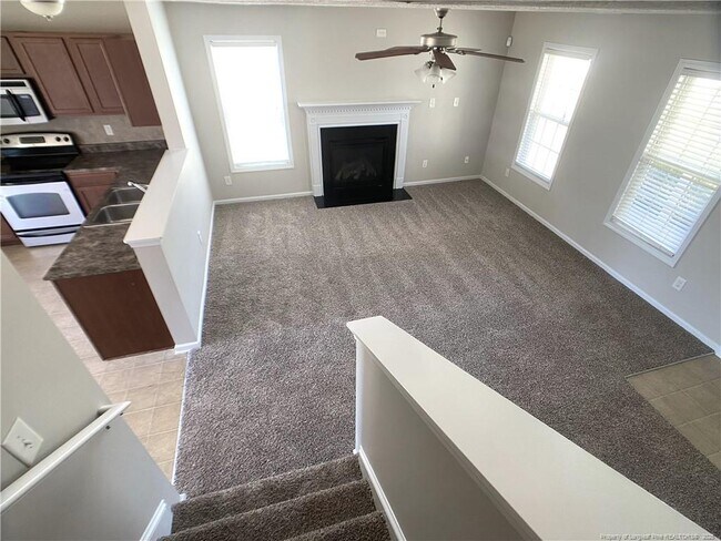 Building Photo - 1604 Kershaw Loop