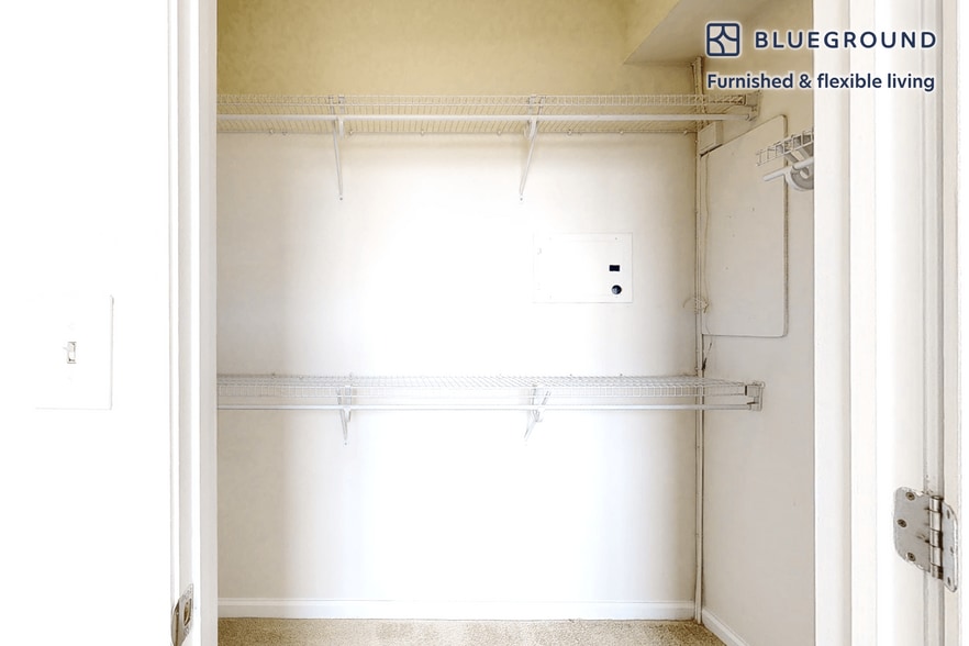 Building Photo - 1299 Corporate Dr