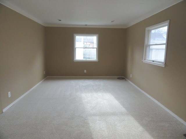 Building Photo - 4 Bed - 1.5 Bath Colonial for Rent in Shaker Heights | Beautiful Updates!