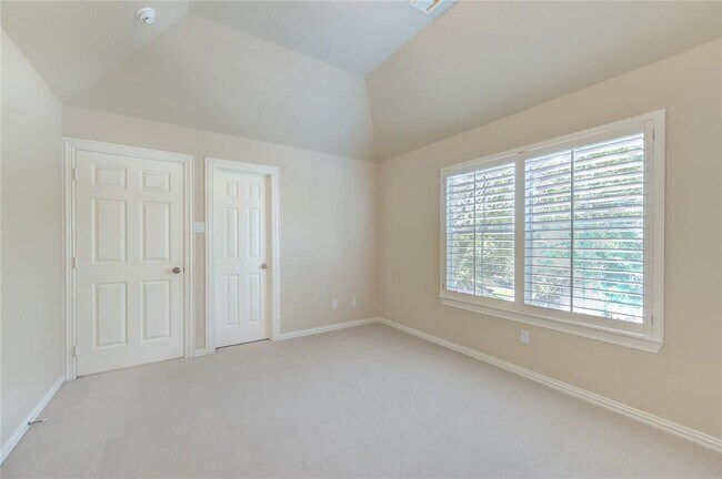 Building Photo - 14214 Cloud Cliff Ln