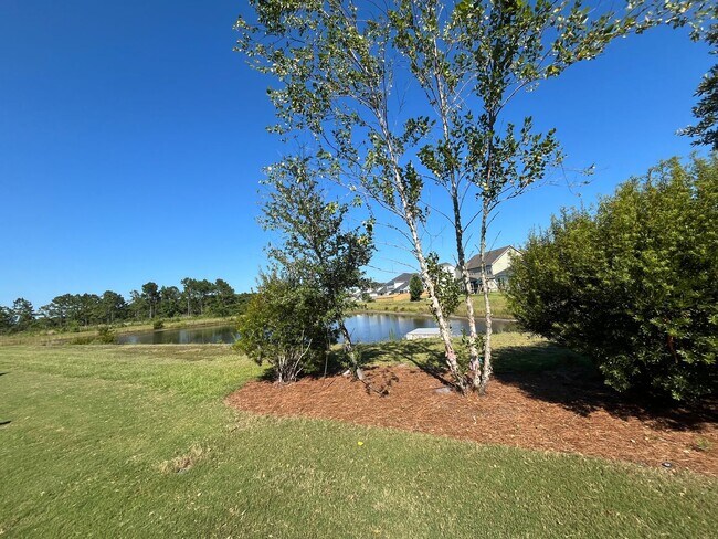 Building Photo - 7404 Springwater Dr