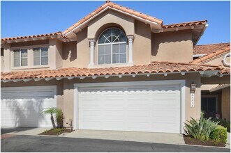 Building Photo - Niguel Summit home with panoramic views!