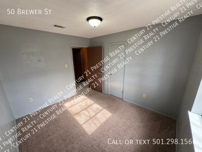 Building Photo - 50 Brewer St