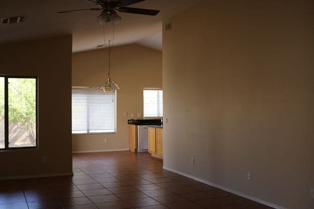 Building Photo - 16594 N 162nd Dr