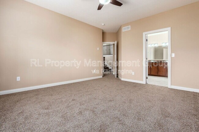 Building Photo - 10327 Indigo Dr
