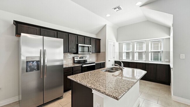 Building Photo - 490 Nautical Lp