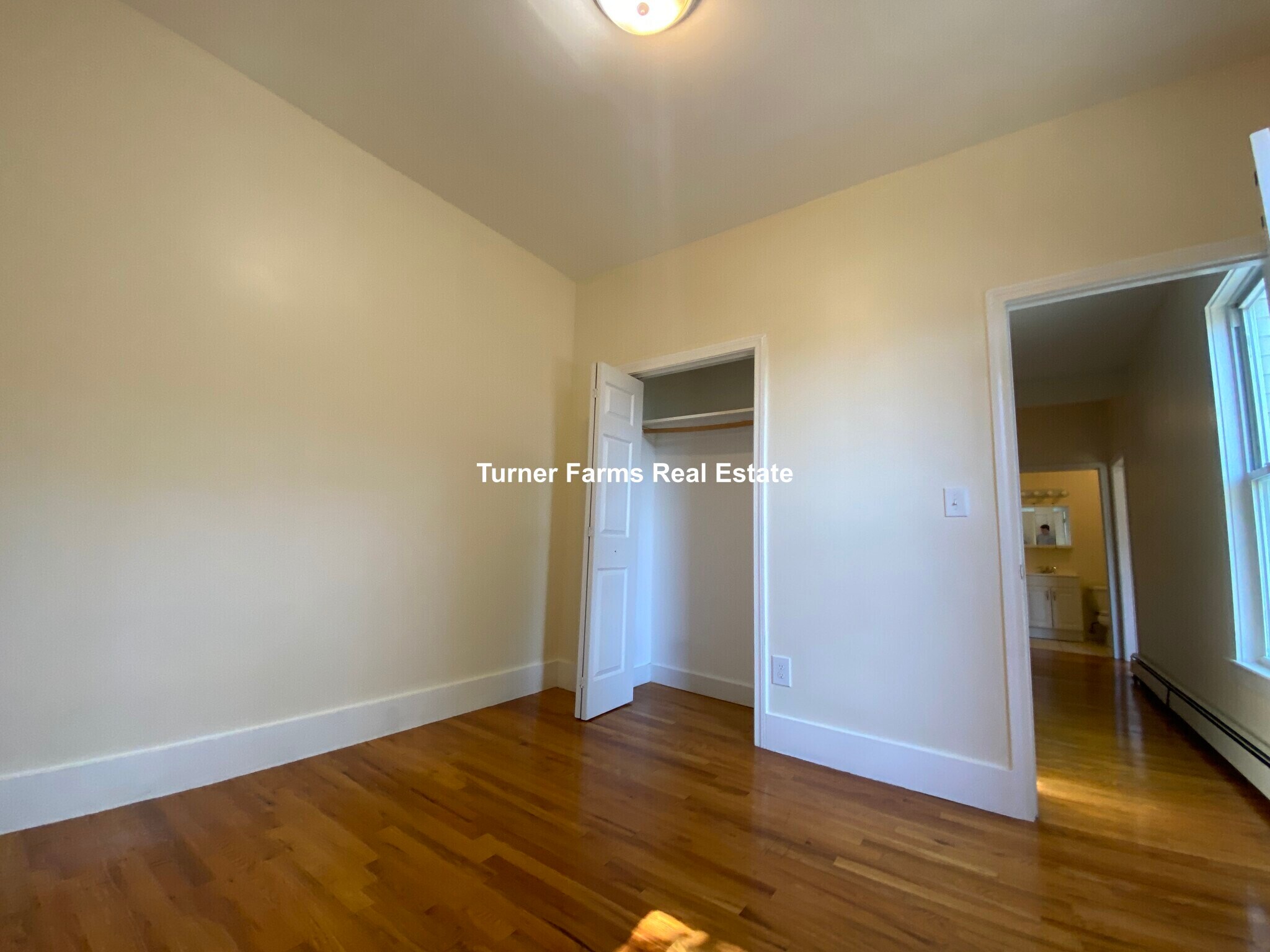 Building Photo - 42 Florence St