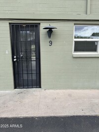 Building Photo - 5115 N 12th St