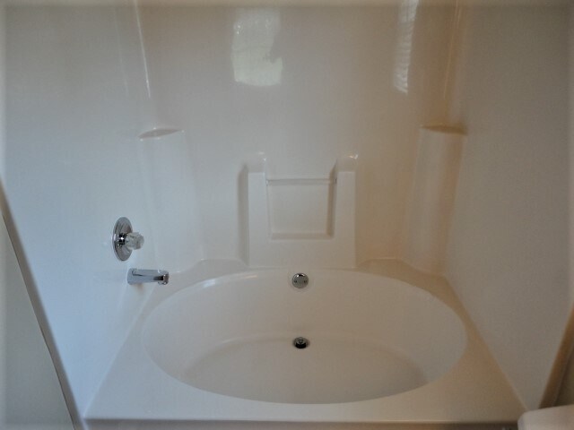 Building Photo - 246 Tillamook Dr