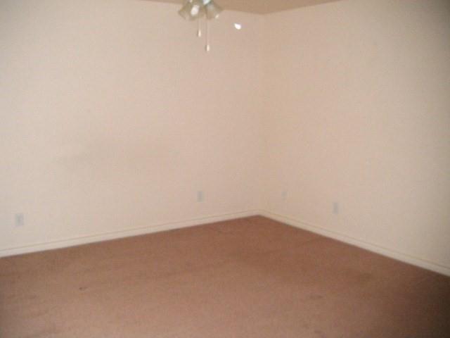 Building Photo - 330 Windjammer Rd