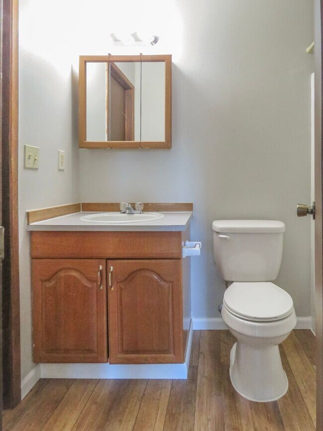 Building Photo - 3 Bedroom Plus Office Available in Gaston ...