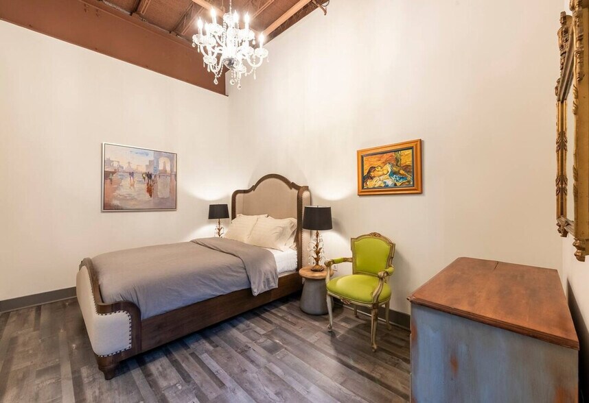 Building Photo - 350 East Ave