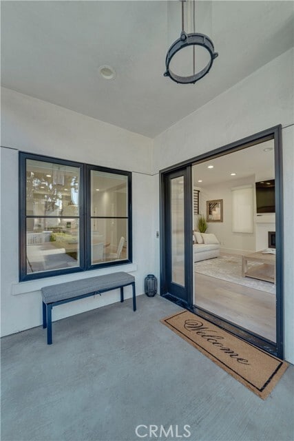 Building Photo - 608 Heliotrope Ave