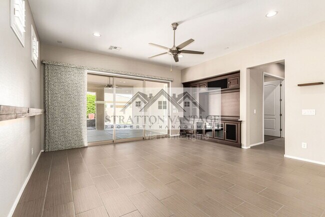 Building Photo - 21004 E Sunset Dr