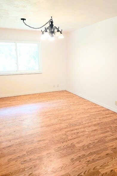 Building Photo - 175 Hobble Creek Canyon Rd