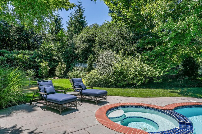 Building Photo - 72 Navesink Ave