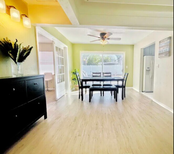 Front door view - 1078 58th Ave S