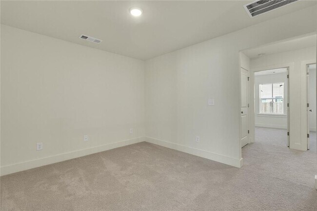 Building Photo - 2176 Flying Spur Dr