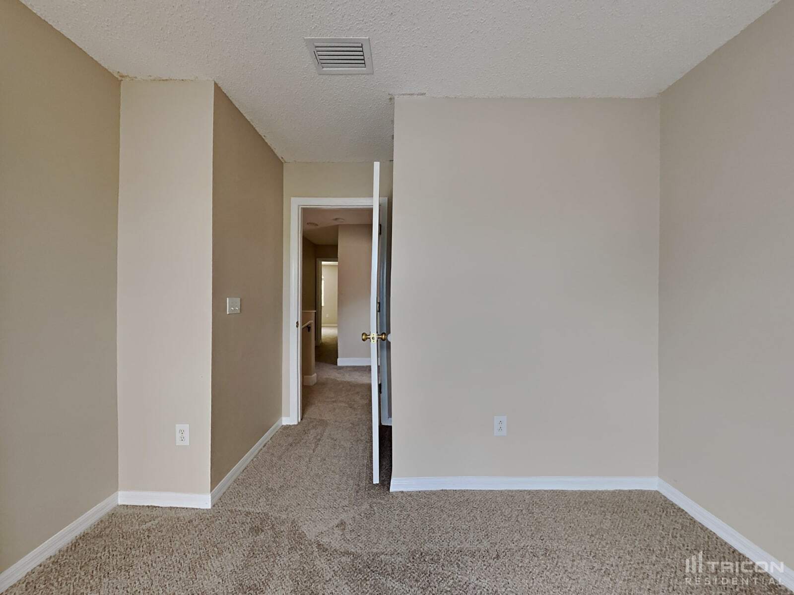 Building Photo - 27209 La Jolla Way