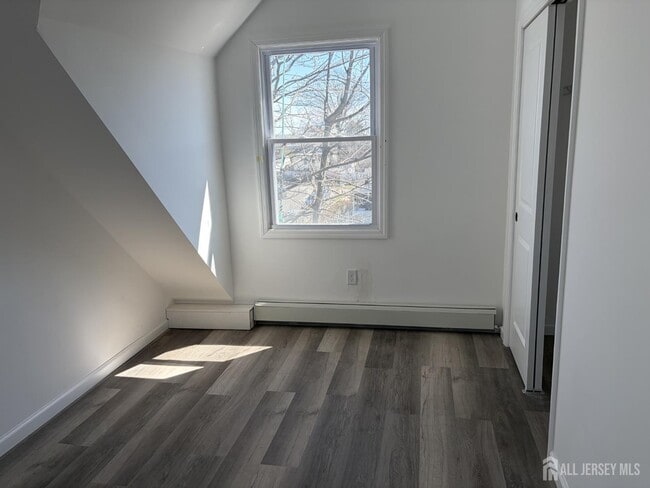 Building Photo - 15 Fitch St