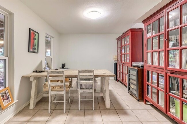 Building Photo - 11418 Pradera Dr
