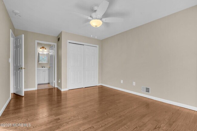 Building Photo - 148 Ambassador Dr