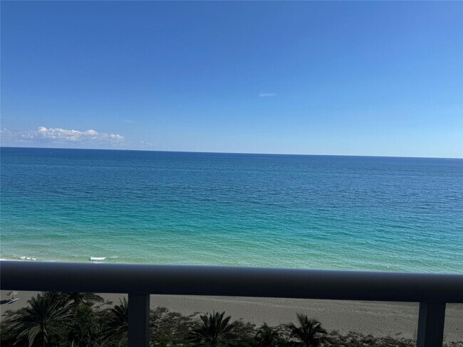 Building Photo - 3200 N Ocean Blvd