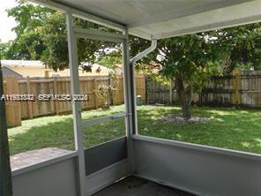 Building Photo - 3760 Coral Springs Dr