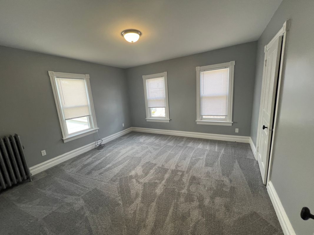 Building Photo - 134 N Walnut St