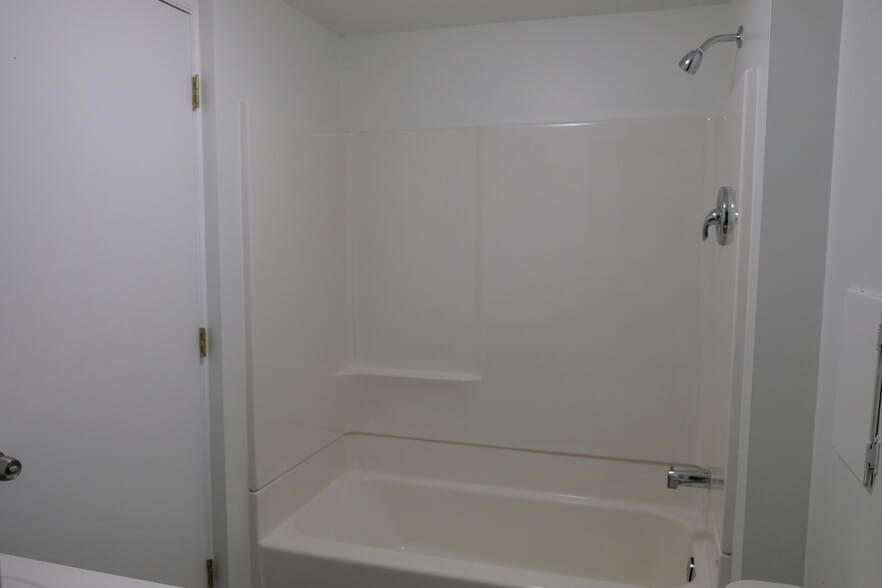 Building Photo - 1415 Concord St