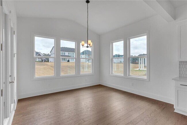 Building Photo - 1997 Freestone Wy