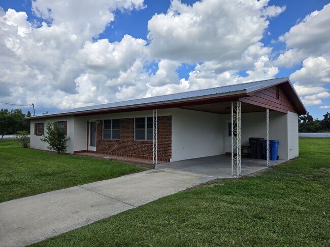 Building Photo - 3306 N Wilder Rd