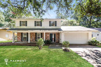 Building Photo - Beautiful 4 Bedroom Home