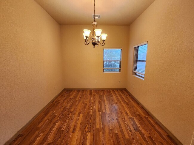 Building Photo - 2105 San Patricio Loop