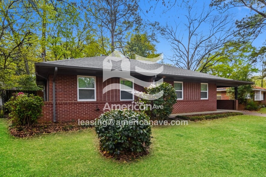 Building Photo - 3252 Willow Ln Dr